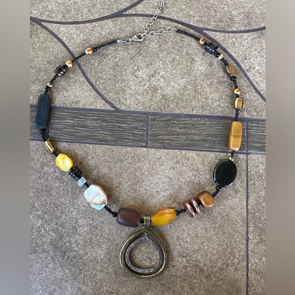 Silpada silver necklace. Elegance and quality that transcends trends.